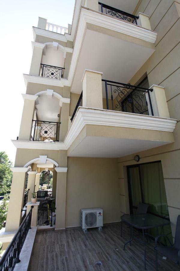 Villa Salena Primorsko Exterior photo